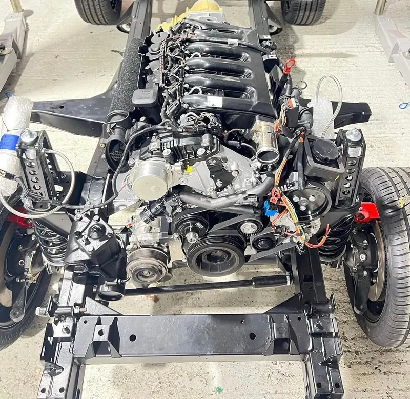 Land Rover Defender chassis
