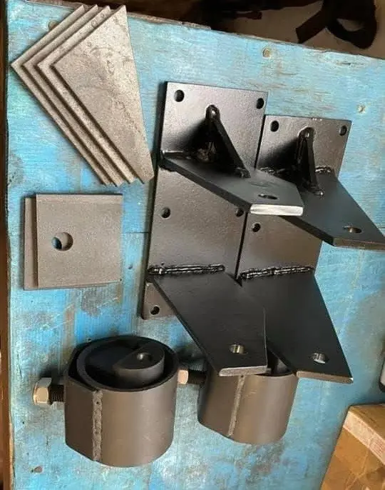 Nissan Patrol OM606 Engine Mount Kit